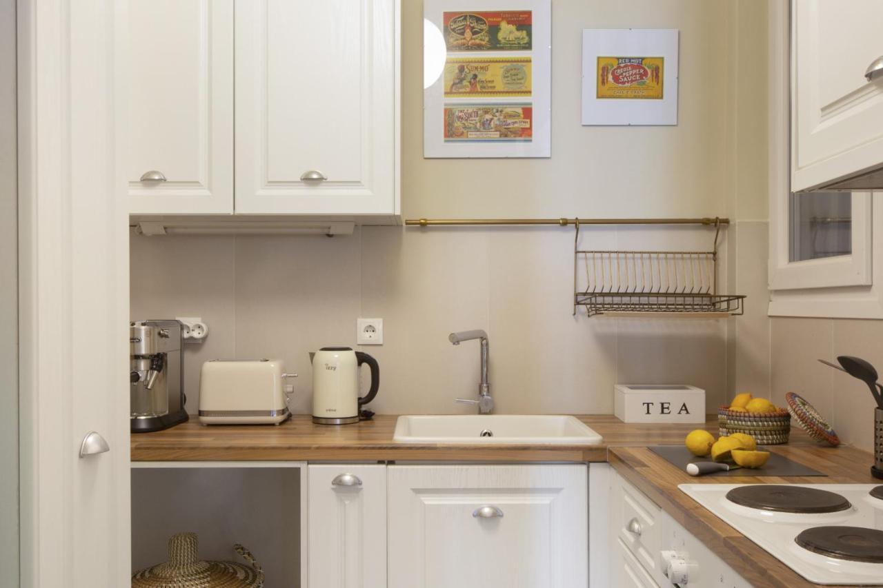 Little Gem 2 Mins From Acropolis Museum Apartment Athens Ngoại thất bức ảnh