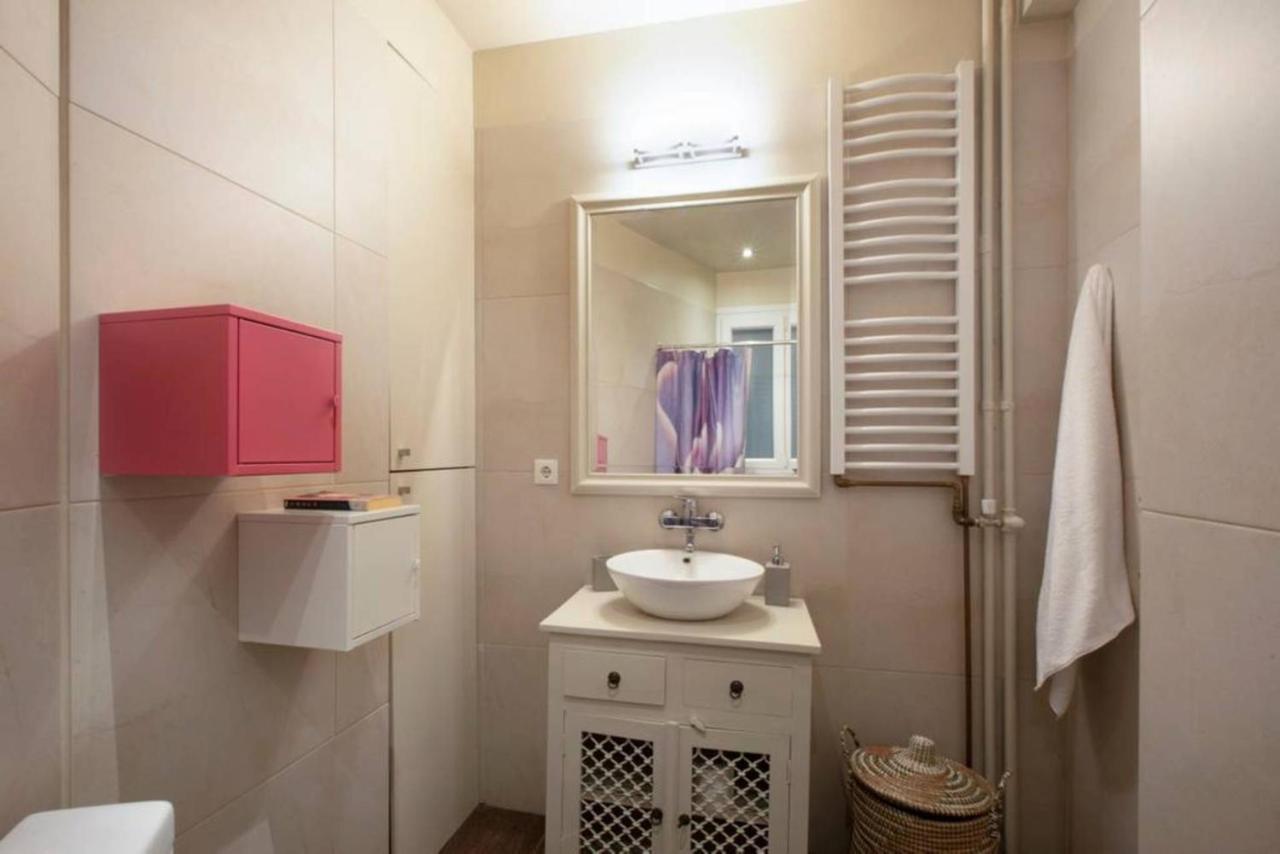 Little Gem 2 Mins From Acropolis Museum Apartment Athens Ngoại thất bức ảnh